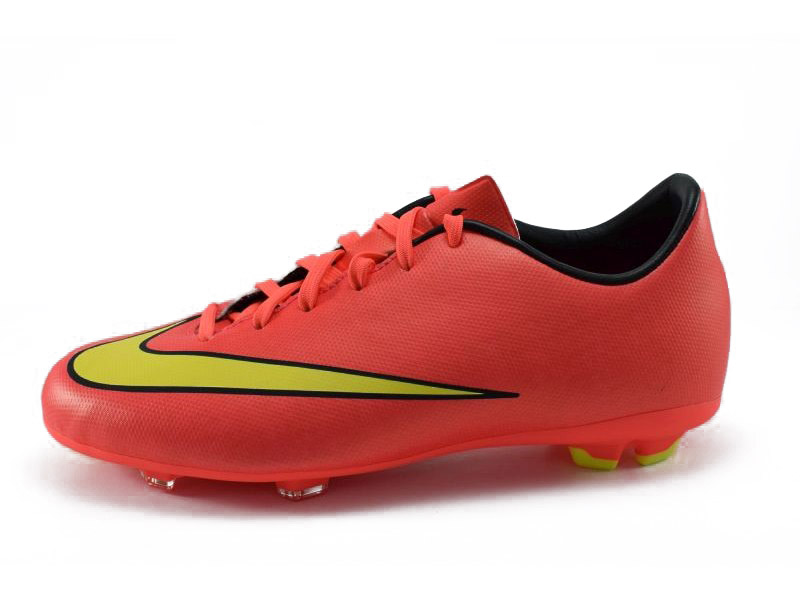 Футболни обувки NIKE HYPERVENOM PHELON III FG Футболни обувки NIKE HYPERVENOM PHELON III FG